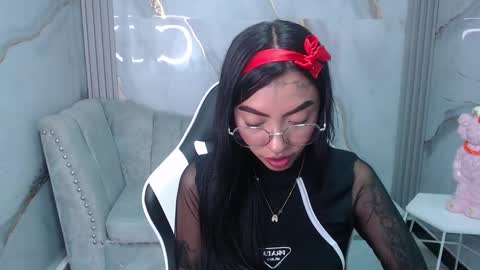 ashley_blum_v online show from September 25, 8:16 pm