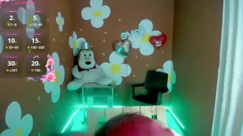 Ashley online show from June 8, 7:37 pm