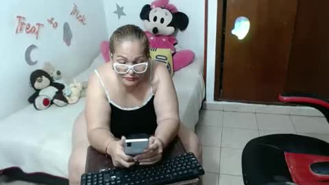 ashley pink11 online show from October 8, 10:48 pm