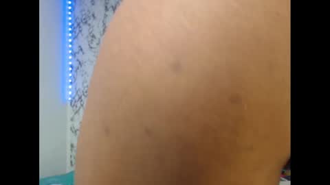 Snapshot of ashley_spicy chatting on February 5, 7:10 pm Ashley online show from February 5, 7:10 pm