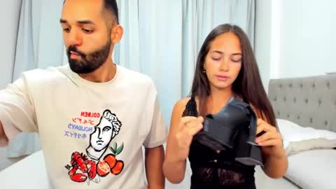 Snapshot of ashleyandzamir chatting on February 18, 1:33 pm Ashley Zamir online show from February 18, 1:33 pm