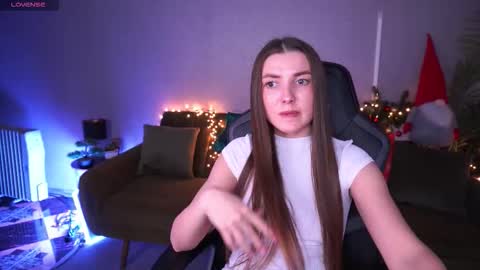 ashleybaee online show from January 6, 5:28 pm