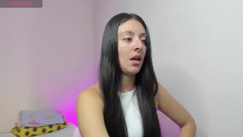 Ashley online show from October 29, 3:25 pm