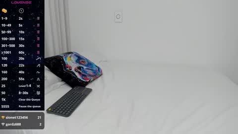 Snapshot of ashleyknightt chatting on October 19, 1:43 am Ashley knight online show from October 19, 1:43 am