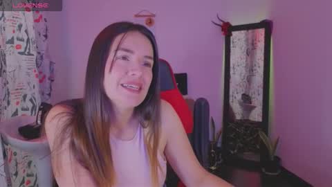 ASHLEY online show from November 22, 2:26 pm