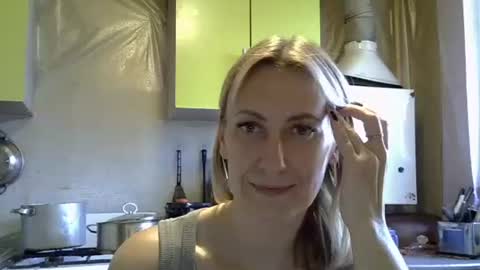 Snapshot of ashleyxhoney chatting on September 23, 11:59 am AshleyXHoney online show from September 23, 11:59 am