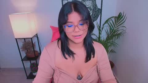 Ashleyy18   online show from April 11, 12:04 am
