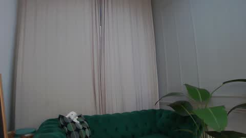 ashly_cherry online show from March 24, 11:05 am