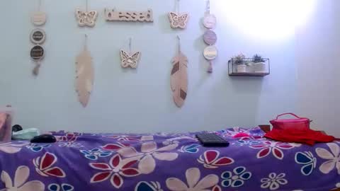 ashly online show from November 20, 2:10 am