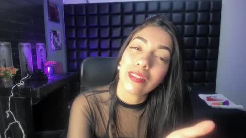 ashlyy sweet  online show from June 3, 3:17 pm