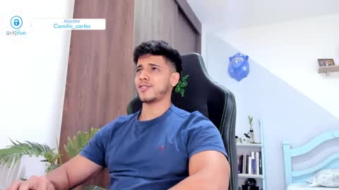 Snapshot of ashton_coleman_ chatting on December 4, 3:59 pm my name real is camilo online show from December 4, 3:59 pm
