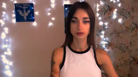 asia_n_ online show from September 22, 5:44 am