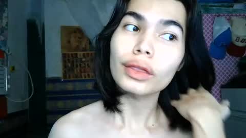 asian_babyboi online show from July 26, 10:29 pm