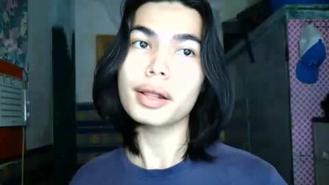 asian_babyboi online show from July 20, 5:15 pm