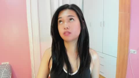 Cecily online show from April 2, 8:10 am