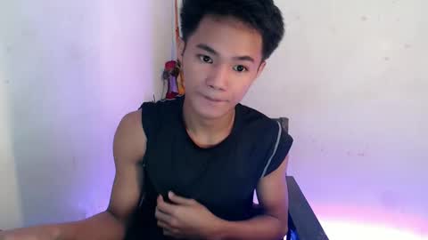 asian_lover05 online show from February 19, 1:49 am