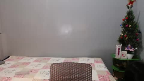 Reyshell online show from December 3, 8:59 am