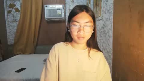 Snapshot of asian_rhean chatting on October 2, 11:25 pm Rhean online show from October 2, 11:25 pm