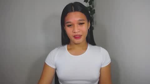 Yan online show from December 19, 9:43 pm