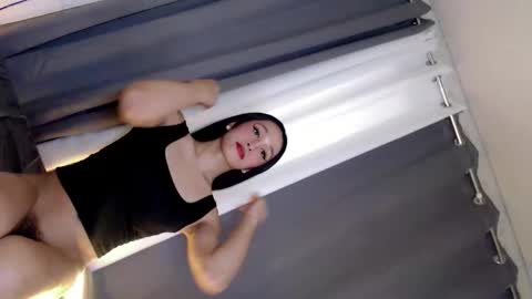 asianbabe_siarre online show from October 11, 4:39 am