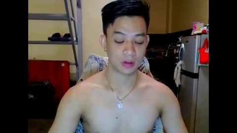 asiandreamboyx online show from April 4, 5:36 am