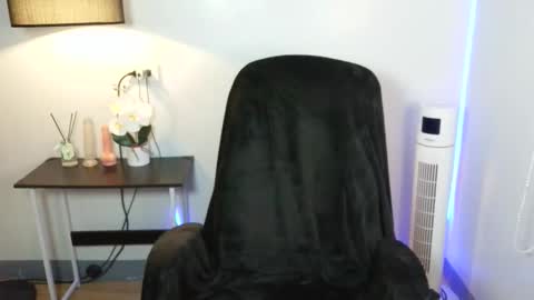 asianfuckertwink online show from April 12, 1:37 pm