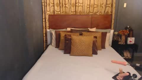 asianhotjasmin online show from June 7, 11:37 am