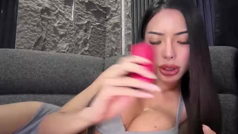 asianhugecockcindy online show from October 27, 5:51 am