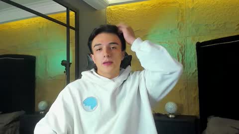 Aslan  online show from January 12, 3:57 am