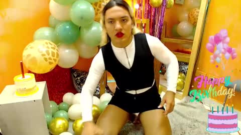 ASLY online show from January 16, 2:08 pm