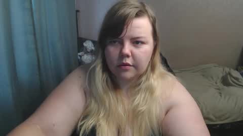 AsmiTKeyn online show from October 9, 3:01 am