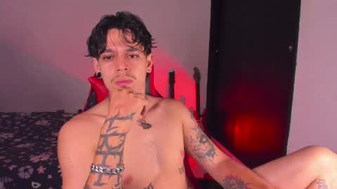 asmodeuszz online show from April 22, 3:13 am