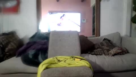 Derrick dayne online show from December 1, 5:33 pm