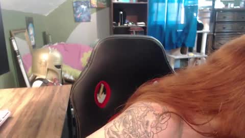 AstraeaSiren online show from October 3, 5:43 pm