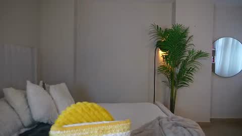 Astrea online show from June 23, 7:53 pm