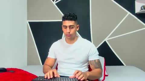 Astrom model independent online show from February 12, 11:20 pm