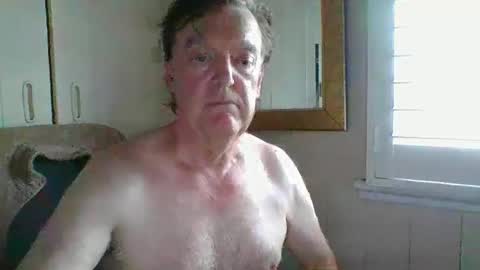 astute008 online show from February 4, 7:12 am