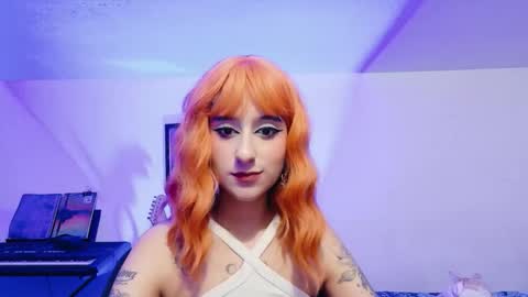 Atenea online show from February 4, 11:08 pm