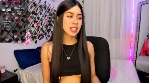 Atenea online show from June 10, 8:51 pm