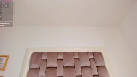 atenea lux online show from April 21, 7:21 pm