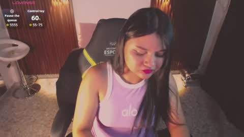 athena_snaw online show from May 26, 2:50 am