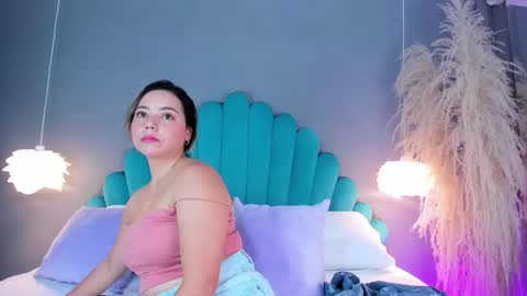 Snapshot of athenazakhar chatting on October 24, 1:34 pm athena zakhar online show from October 24, 1:34 pm