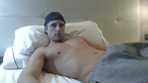 tommycb55555 online show from January 7, 2:44 pm