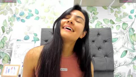 Snapshot of atilana_diaz chatting on February 19, 5:16 pm Atilana Diaz online show from February 19, 5:16 pm