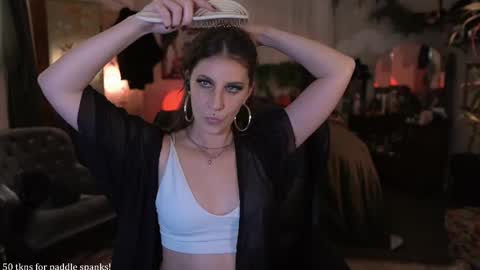 Audrey online show from February 18, 5:09 am