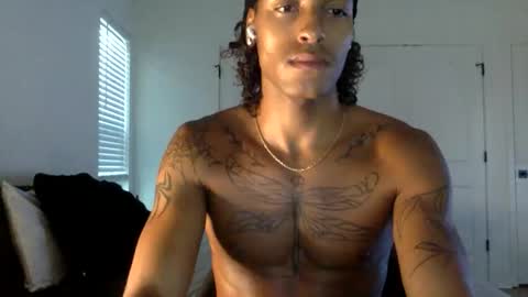 augiexrated online show from April 23, 11:50 pm