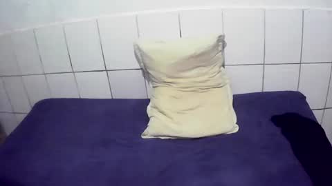 cesar augusto online show from April 8, 11:52 pm