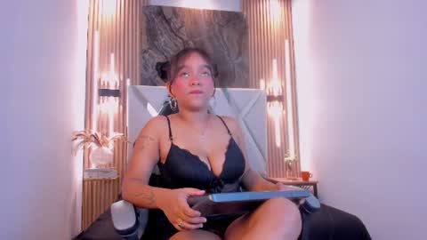 Auren Fox online show from June 23, 12:55 pm