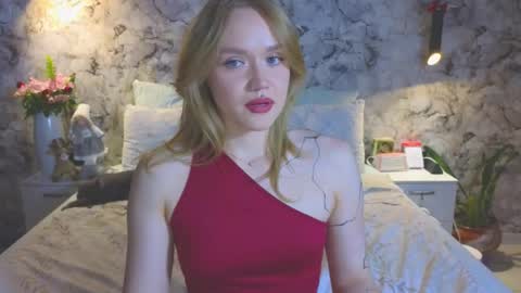 Kate online show from February 7, 5:27 pm