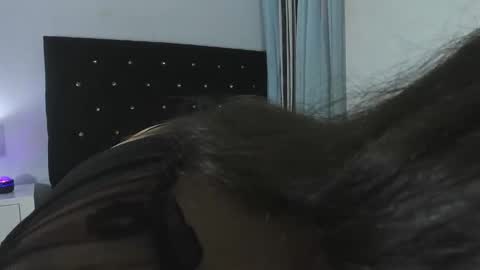 aurora_lenovic online show from September 30, 3:44 pm